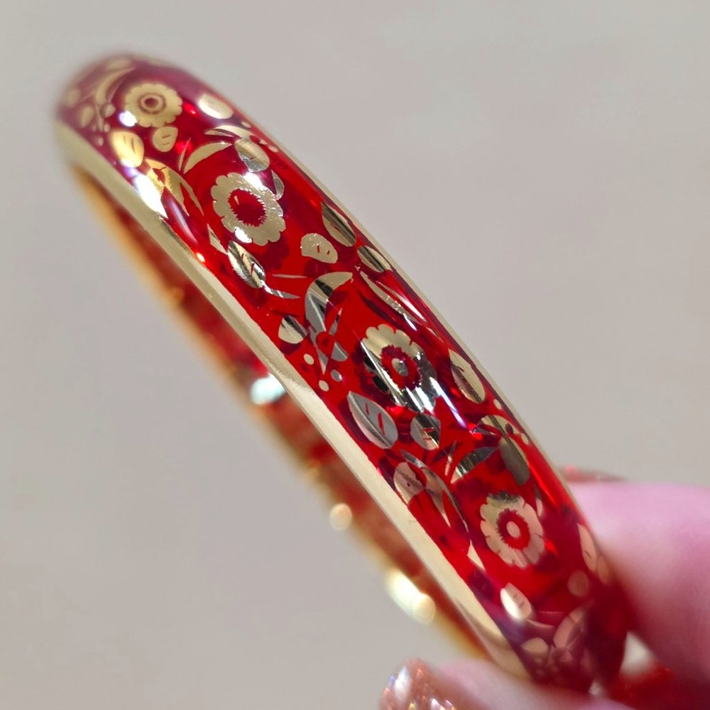 Clear Red Lucite Gold Floral Flower Bold Boho Bangle Bracelet 8"